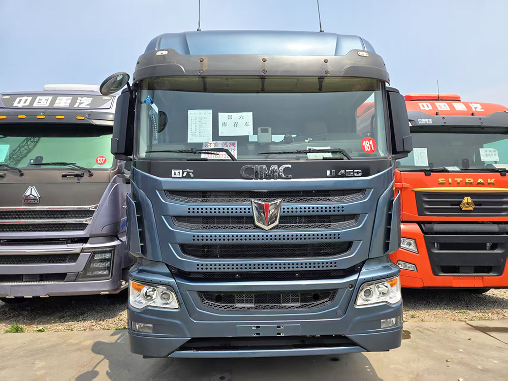 二手國(guó)六牽引車(chē)